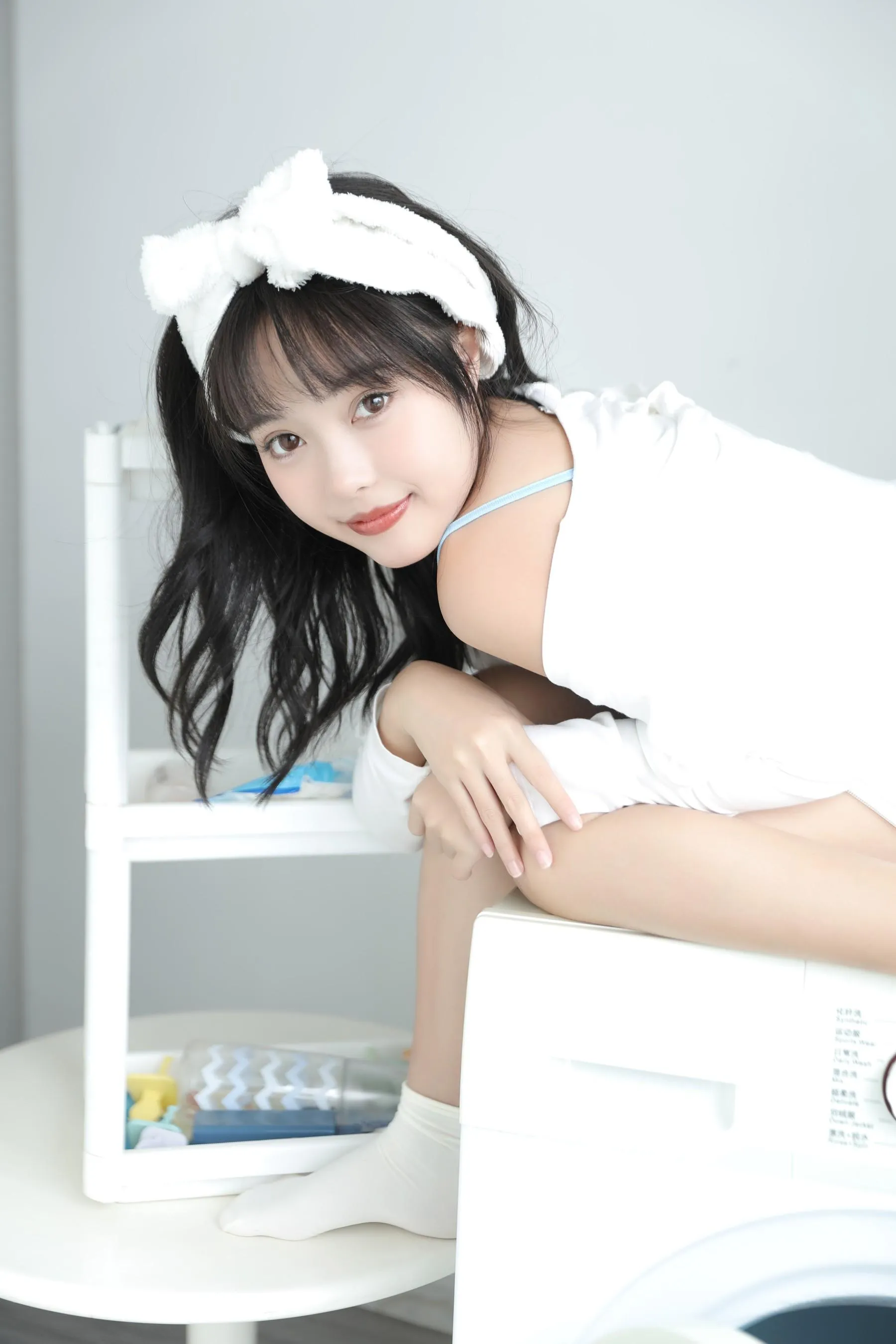 [YITUYU艺图语]2022.09.20 夏日酣甜午后 小薇人儿 [37P]插图3